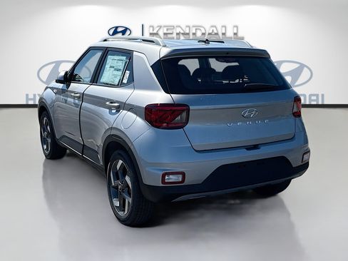 New 2026 Hyundai Venue SEL image 4