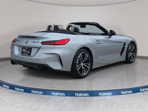 Used 2020 BMW Z4 M40i w/ Premium Package image 4