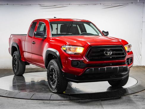 Certified 2022 Toyota Tacoma SR w/ SX Package RWD image 5