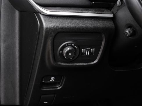 Used 2022 Jeep Grand Cherokee L Overland AWD/4WD image 40
