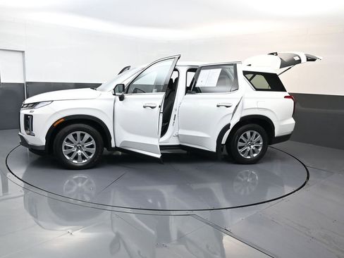 Used 2025 Hyundai Palisade SE image 32