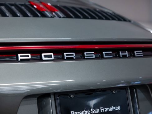 Certified 2020 Porsche 911 Carrera S w/ Premium Package RWD image 24