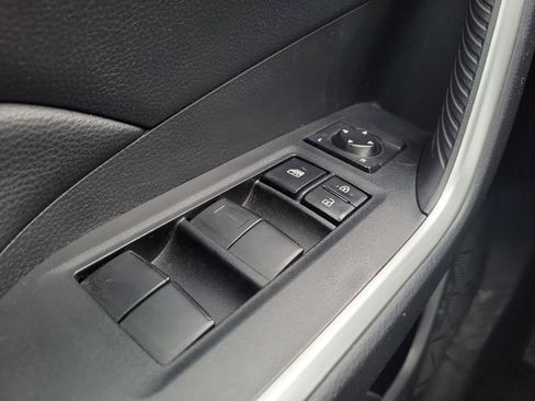 Used 2024 Toyota RAV4 LE FWD image 19