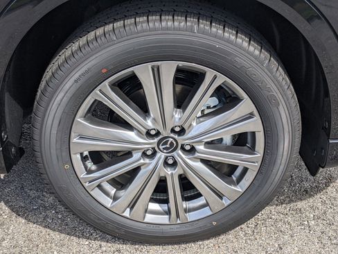 New 2025 MAZDA CX-5 Signature image 11