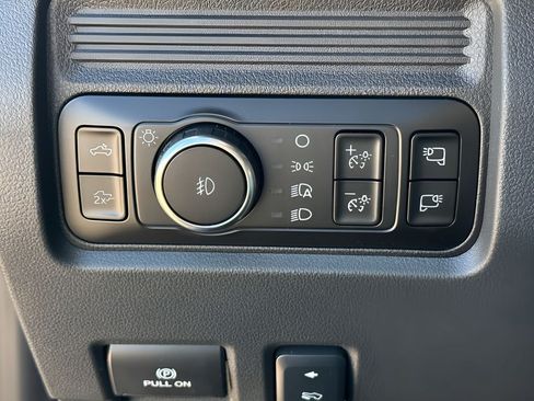 New 2026 Ford F350 Lariat w/ Tremor Off-Road Package AWD/4WD image 19