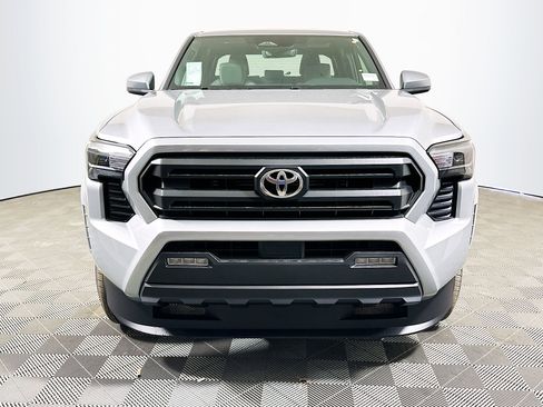 New 2026 Toyota Tacoma SR5 image 3