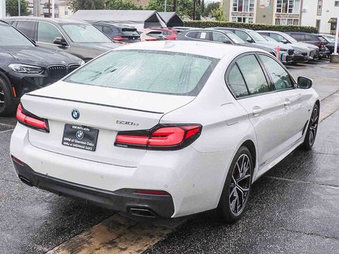 Certified 2023 BMW 530e w/ M Sport Package image 4