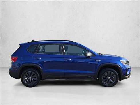 Used 2023 Volkswagen Taos S FWD image 4