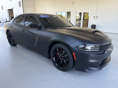 Used 2023 Dodge Charger R/T w/ Blacktop Package image 8