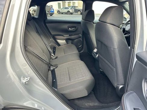 Used 2025 Honda HR-V Sport image 9
