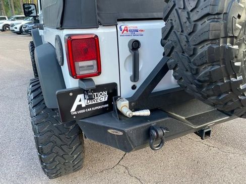 Used 2016 Jeep Wrangler Unlimited Sport w/ Quick Order Package 23S AWD/4WD image 26