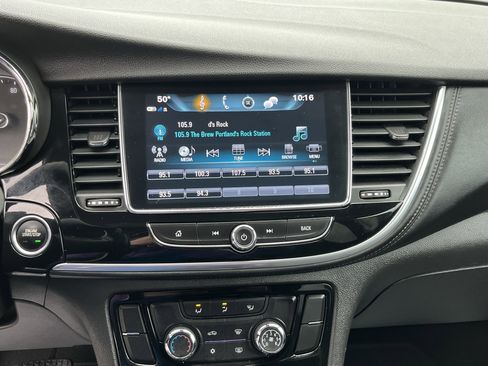 Used 2019 Buick Encore Preferred FWD image 19