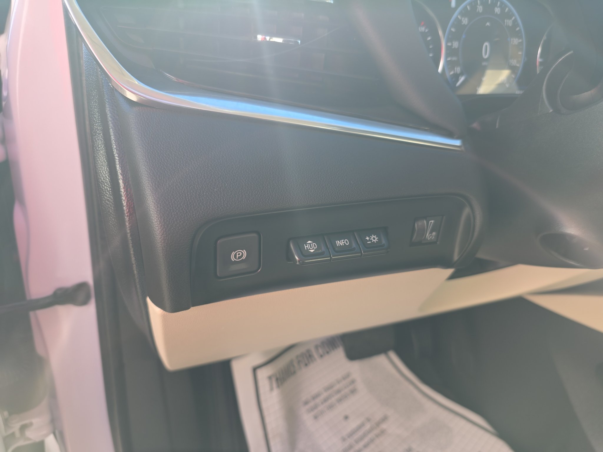 Used 2022 Buick Enclave Premium w/ Experience Buick Package FWD image 13