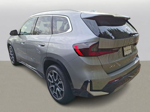 Used 2025 BMW X1 xDrive28i w/ Technology Package AWD/4WD image 5
