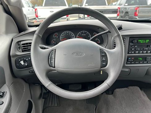 Used 2002 Ford F150 XLT image 35