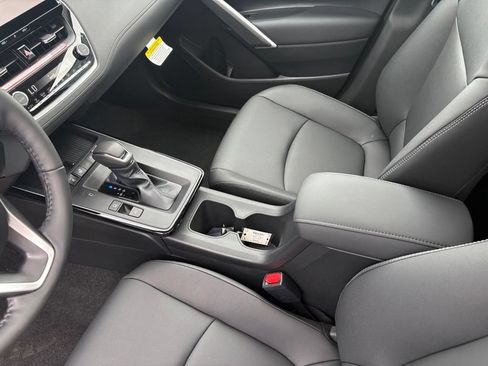 New 2026 Toyota Corolla Cross XLE AWD/4WD image 18