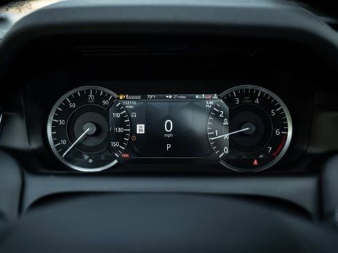 Used 2023 Land Rover Discovery Sport S R-Dynamic image 33