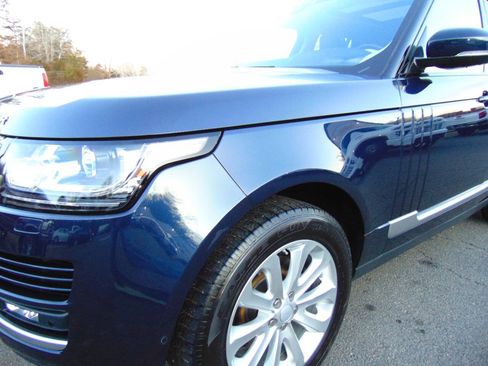 Used 2017 Land Rover Range Rover HSE AWD/4WD image 28