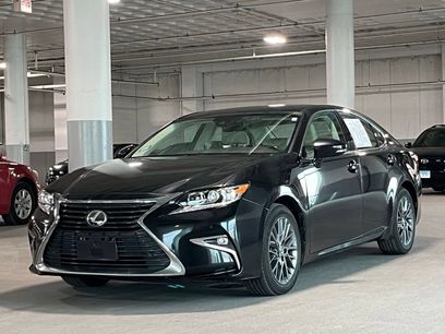 Used 2018 Lexus ES 350 w/ Premier Package