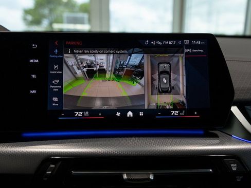 Used 2025 BMW X2 M35i w/ Premium Package image 33