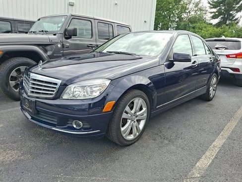 Used 2011 Mercedes-Benz C 300 4MATIC Sedan w/ Premium 1 Pkg image 3