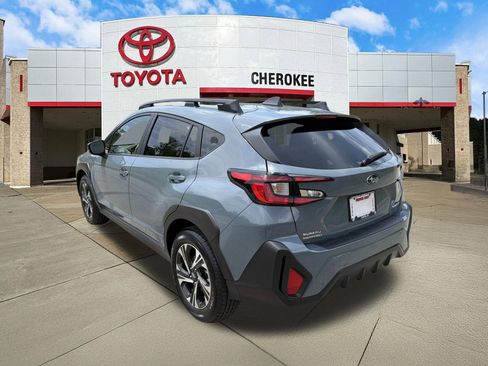 Used 2025 Subaru Crosstrek 2.0i Premium AWD/4WD image 7