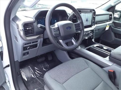 New 2024 Ford F150 XLT w/ Equipment Group 302A MID image 9