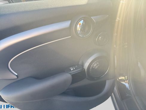 Used 2023 MINI Cooper S FWD image 30