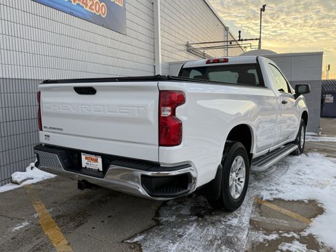 Used 2023 Chevrolet Silverado 1500 W/T w/ WT Fleet Convenience Package image 4