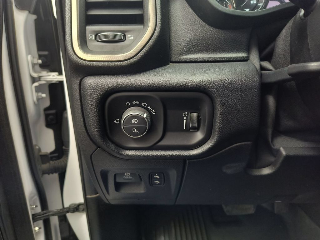 Used 2020 RAM 1500 Rebel w/ Rebel Level 2 Equipment Group AWD/4WD image 16