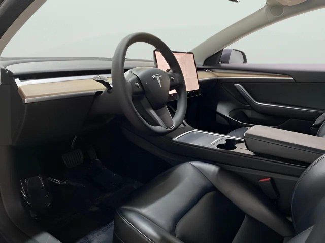 Used 2023 Tesla Model 3 Standard Range RWD image 57