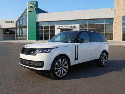 New 2025 Land Rover Range Rover SE