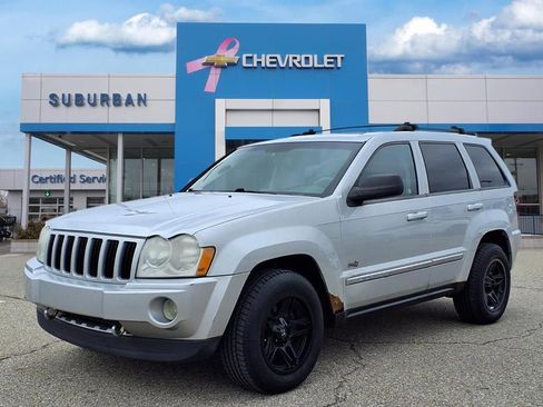 Used 2006 Jeep Grand Cherokee Laredo AWD/4WD image 1