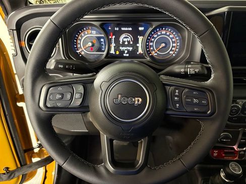 New 2026 Jeep Gladiator Mojave AWD/4WD image 18