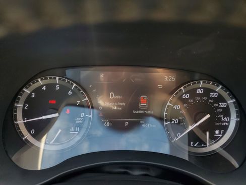 Used 2021 Toyota Highlander XLE image 26