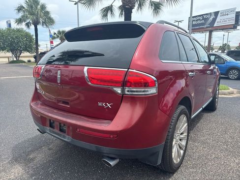 Used 2014 Lincoln MKX FWD w/ Equipment Group 101A image 5