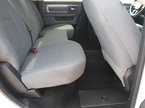 Used 2017 RAM 2500 SLT AWD/4WD image 6