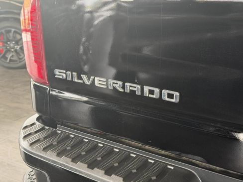 Used 2024 Chevrolet Silverado 2500 Custom w/ Custom Convenience Package AWD/4WD image 33