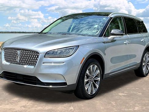 Used 2022 Lincoln Corsair Reserve w/ Equipment Group 201A FWD image 4