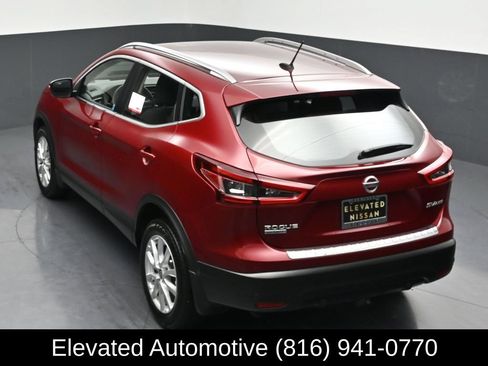 Used 2021 Nissan Rogue Sport SV AWD/4WD image 25