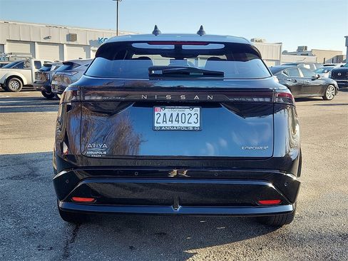 Used 2023 Nissan Ariya FWD image 5