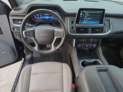 Used 2022 Chevrolet Tahoe Z71 w/ Off-Road Capability Package image 16