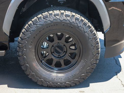 Used 2023 Toyota Sequoia Limited AWD/4WD image 11