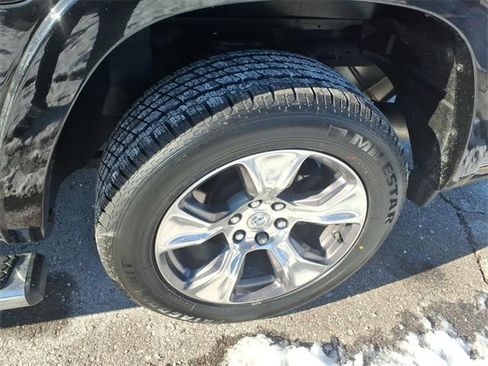 Used 2022 RAM 1500 Laramie image 17