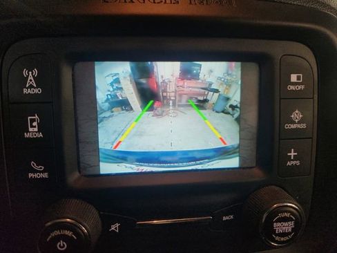Used 2017 Jeep Renegade Altitude AWD/4WD image 13