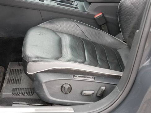 Used 2021 Volkswagen Arteon SEL Premium image 14