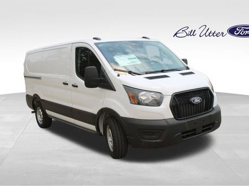 New 2026 Ford Transit 150 Low Roof w/ Load Area Protection Package RWD image 2