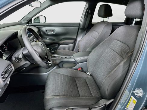 Used 2027 Honda HR-V Sport image 8