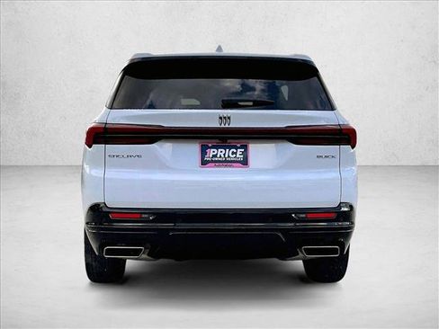 Certified 2025 Buick Enclave Sport Touring w/ Super Cruise Package image 4