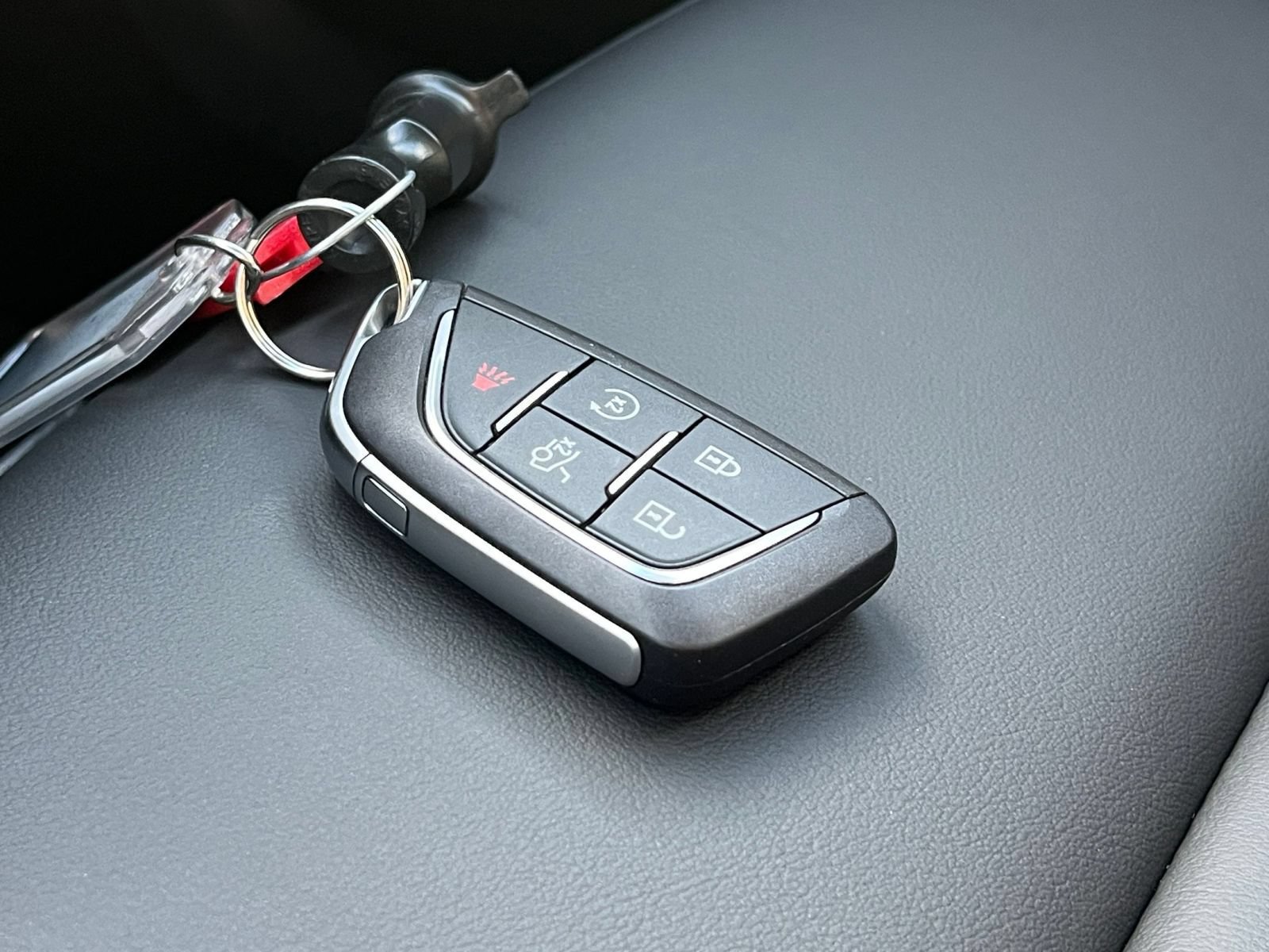 Used 2026 Cadillac CT4 Luxury RWD image 25